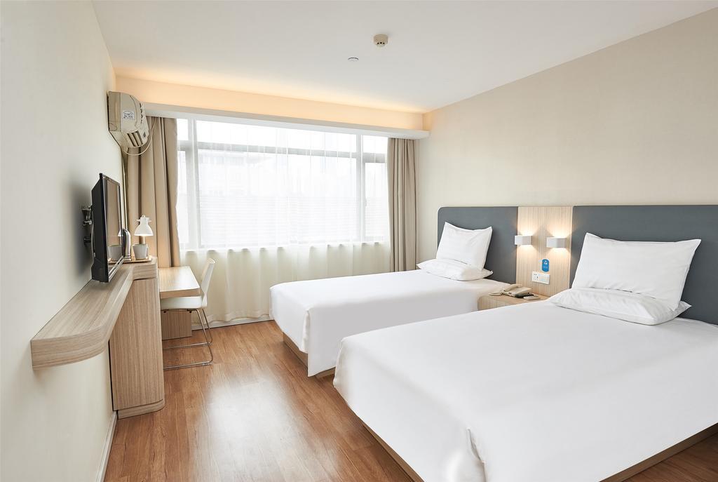 Hanting Hotel Fuzhou Wuyi Square Exterior photo